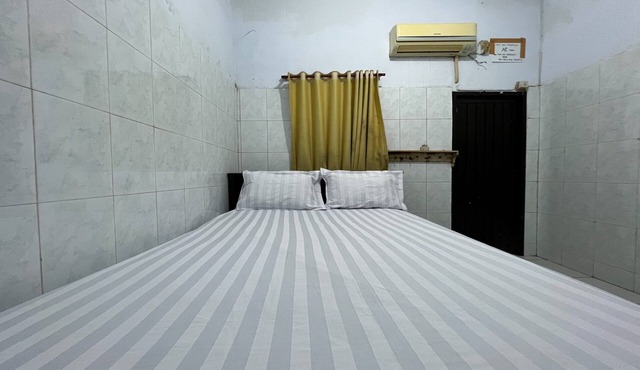 Hotel O Pondok Surya Near Fakultas Teknik Unhas Gowa in Bontomarannu