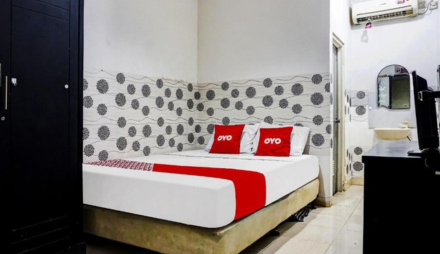Hotel O Royani Residence