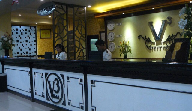 Hotel Oval Surabaya in Surabaya