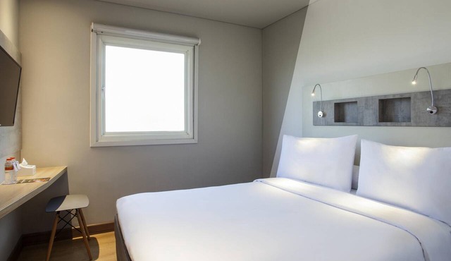 ibis budget Surabaya Diponegoro