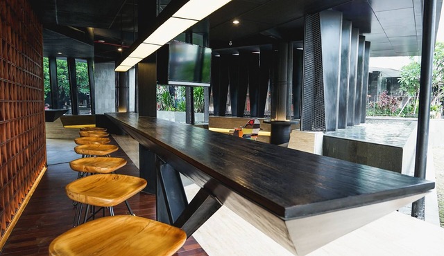 J Hotels Kuta