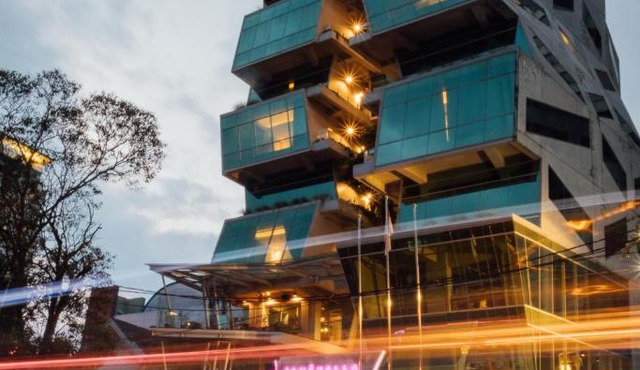 Janevalla Bandung