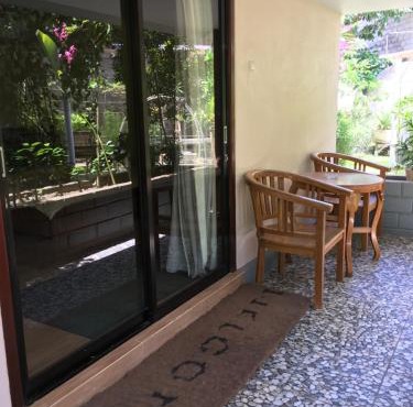 Jessies Beach House in Sumberagung