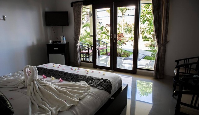 Kelapa Lovina Beach Villas in Buleleng