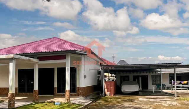 Large & Strategic 3BR House Palembang City in Palembang