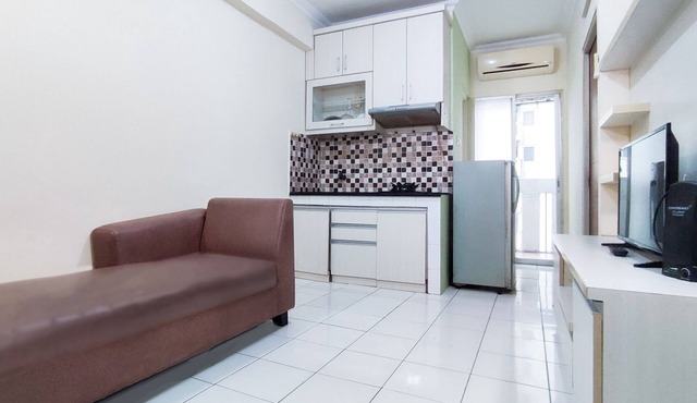 Lily Room at Apartment Cibubur Village in Depok
