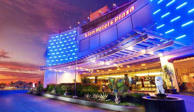 Lion Hotel & Plaza in Manado