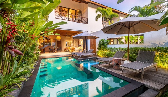 Lush Pool | Two King Suites | Walk to Beach