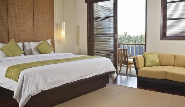 Luxury 2 bedroom/2 bathroom Resort Penthouse, beachclub, free wifi+kids club+gym