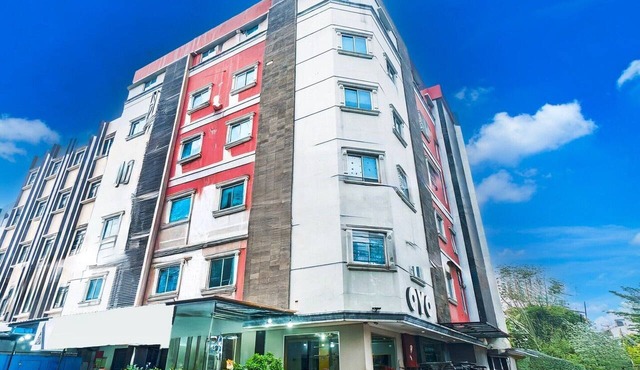 Luxury Deluxe DBL Retreat W/Free WiFi and Parking in Jakarta