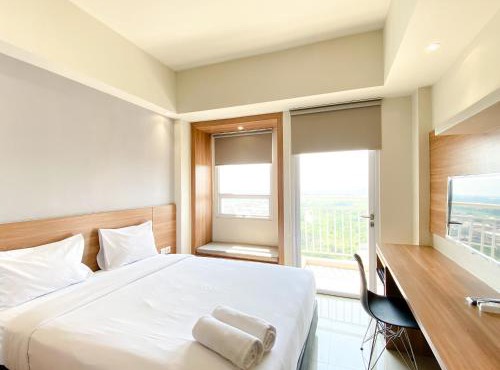 Minimalist and Homey Studio Apartment at Mustika Golf Residence By Travelio in Cikarang