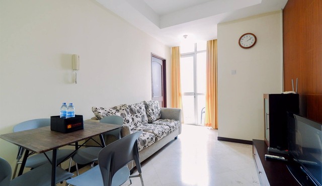 Modern Look And Comfy 3Br Apartment Bellagio Residence