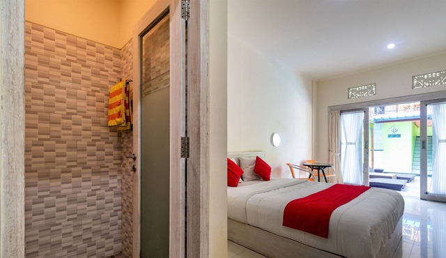 (Monthly) Modern & Spacious Room @ Jimbaran with Pool