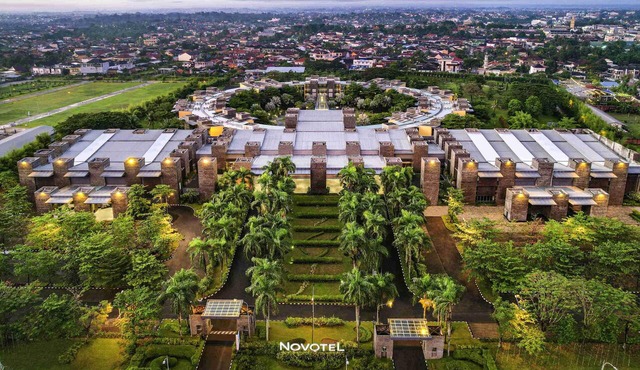 Novotel Palembang Hotel & Residence in Palembang