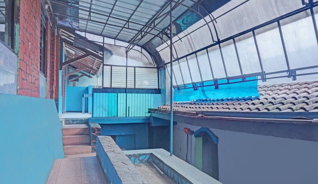 OYO 92994 Wisma Kencana Indah in Karehkel