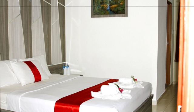 Paradise Hotel in Tanjung Pinang