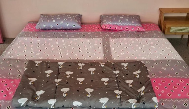 Pink Glamping Anyer in Cinangka