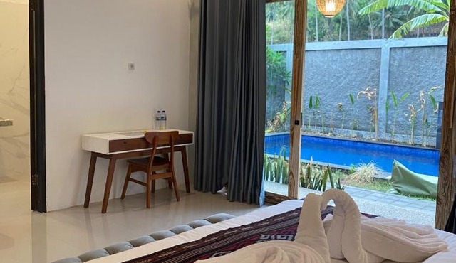 Puri Jasmeen Villa in Lajor