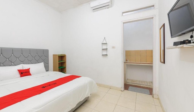RedDoorz near UBL Lampung in Bandar Lampung