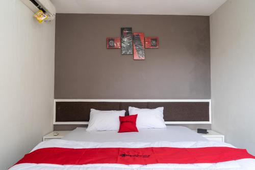 RedDoorz Plus @ Sawah Besar in Jakarta