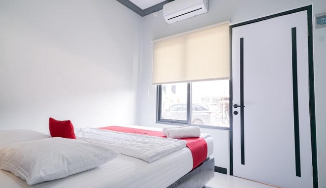 RedDoorz Syariah At Jalan Endro Suratmin Lampung in Tanjungkarang