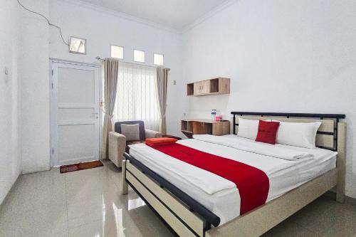 RedDoorz Syariah near RSUD Bogor in Bogor