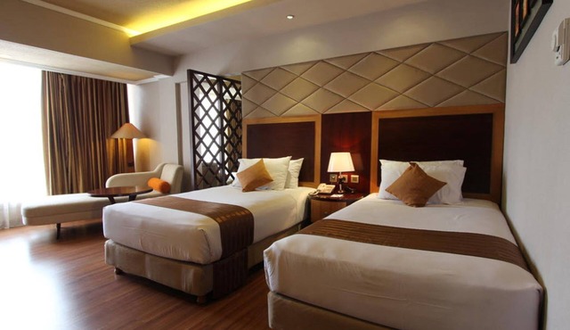 Regent's Park Hotel in Malang