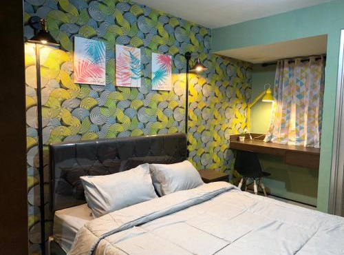 Relax Seaview Studio Free Netflix at Greenbay Pluit Tower F