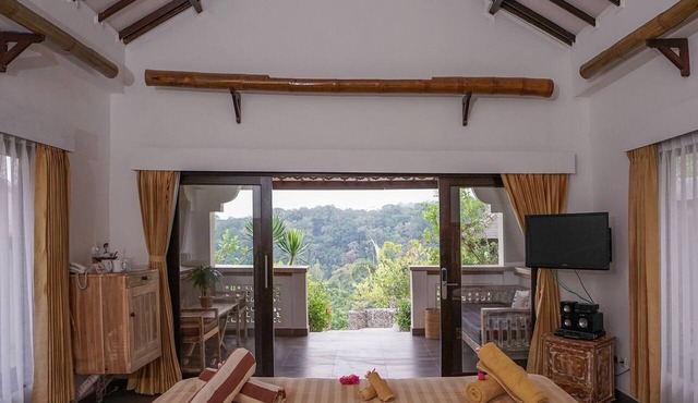 Rinjani Lodge in Bayan