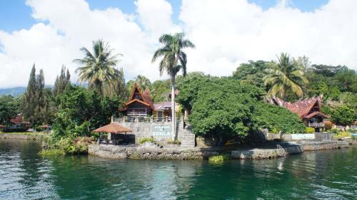 Romlan Guesthouse in Tuktuk Siadong