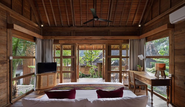 RUMAH KAYU RESORT in Ubud