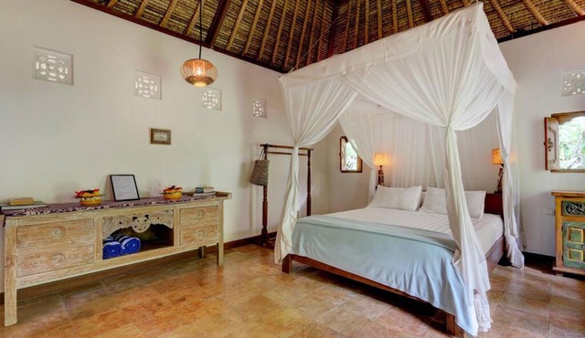 Rumah Kelapa Senang in Karangasem