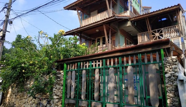 Rumah Sawomateng in Depok