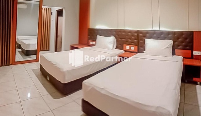 Selaras Prima Guest House RedPartner in Banjar