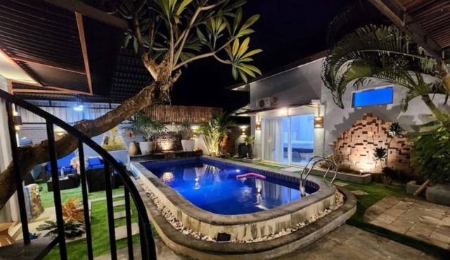 Serene 3-BR Sanur Villa with Private Pool,Near Sanur Beach