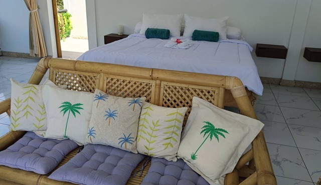 Skylodge 1 B&B - Bali Jungle Retreat with Fine Dining & Eco Pool in Bali