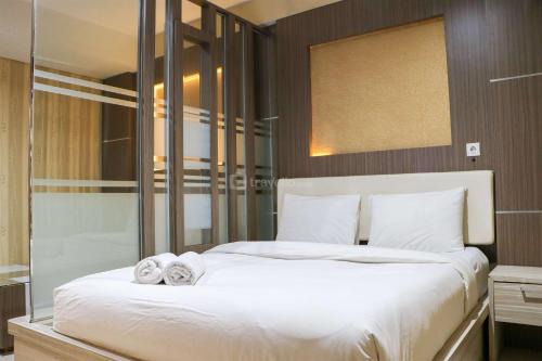 Spacious Combined 2BR Apartment Dago Suites By Travelio in Bandung