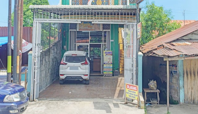 SPOT ON 92905 Sutomo Residence Syariah Near Taman Tugu Padang Area