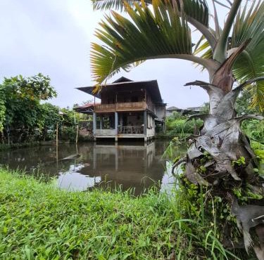 Talaga Tomohon Home Stay and Fishing Pond in Tomohon