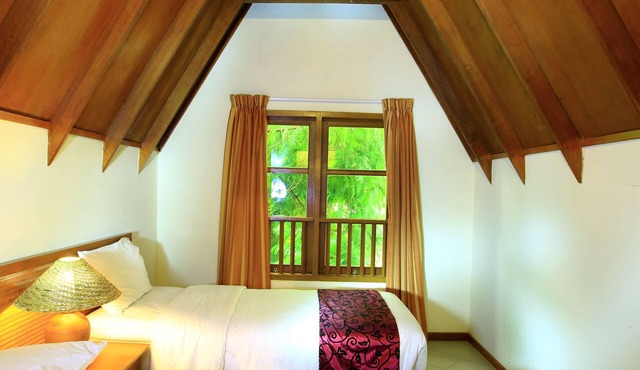 Tanjung Lesung Beach Hotel