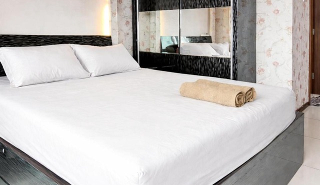 Thamrin Executive Apt Pool, Gym Wi-Fi in Jakarta