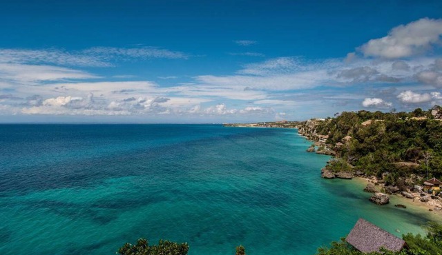 The Luxe Bali - Luxury 4 Bedroom Cliff Ocean Edge Villa Uluwatu in Uluwatu