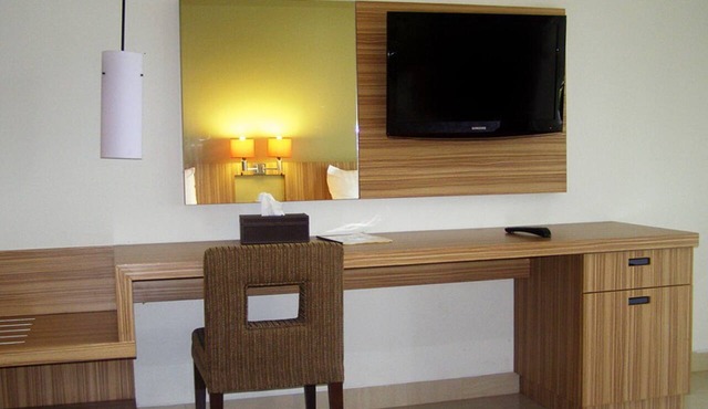 The Oxalis Regency Hotel Magelang in Magelang