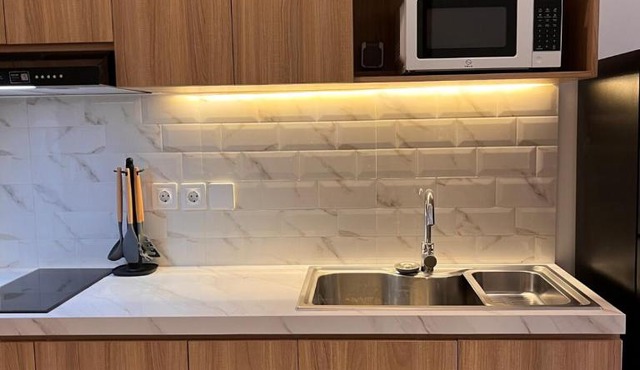 The Renon Residence Twin Bedroom 308 in Mantaak