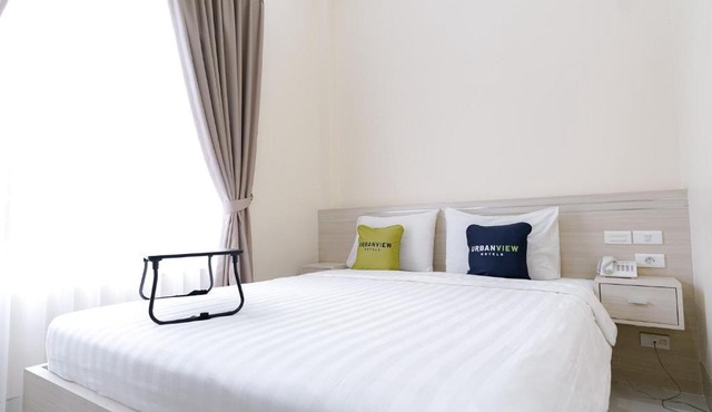 Urbanview Hotel Cantik Syari Jakarta