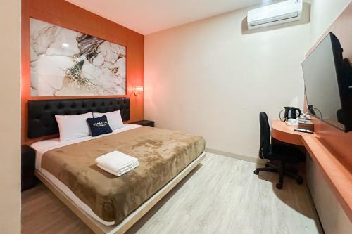 Urbanview Hotel Get Inn Pollux Batam in Batam Center