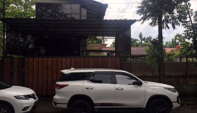 Villa 2 Lt 500M2 Di Perkotaan Margahayu Bandung in Bandung