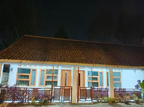 Villa KC Cileunca in Palayangan