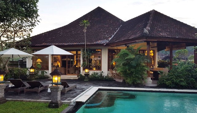 Villa Kompiang Bali