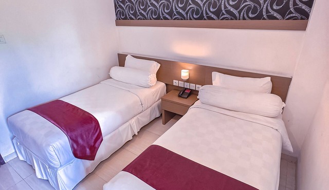 Viva Hotel Kediri, Azana Hotels Collection in Kediri